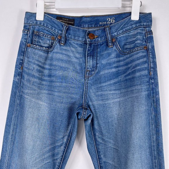 J Crew Slim Mid Rise Broken In Boyfriend Jeans Light Blue Distressed Jeans Sz 26 - Picture 4 of 12